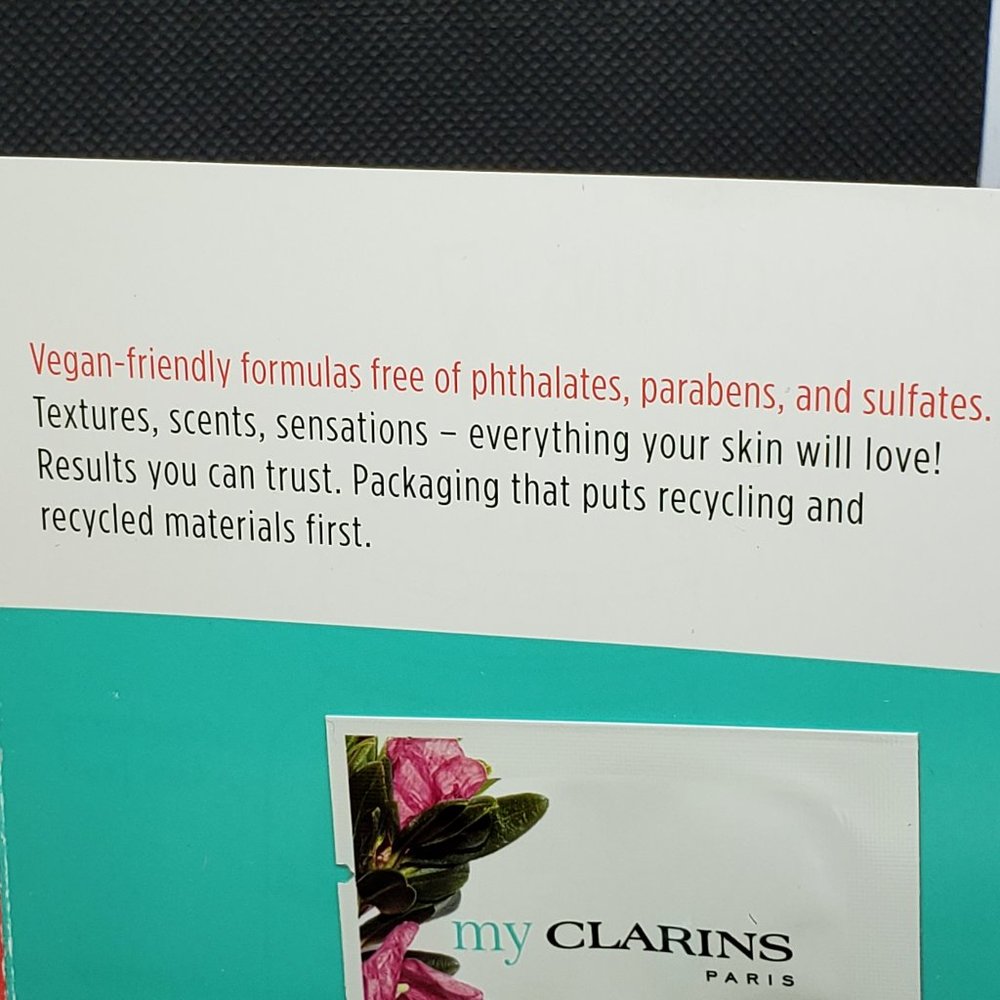 Clarins 6 Piece Custom Set - New/Sealed - Picture 9 of 10